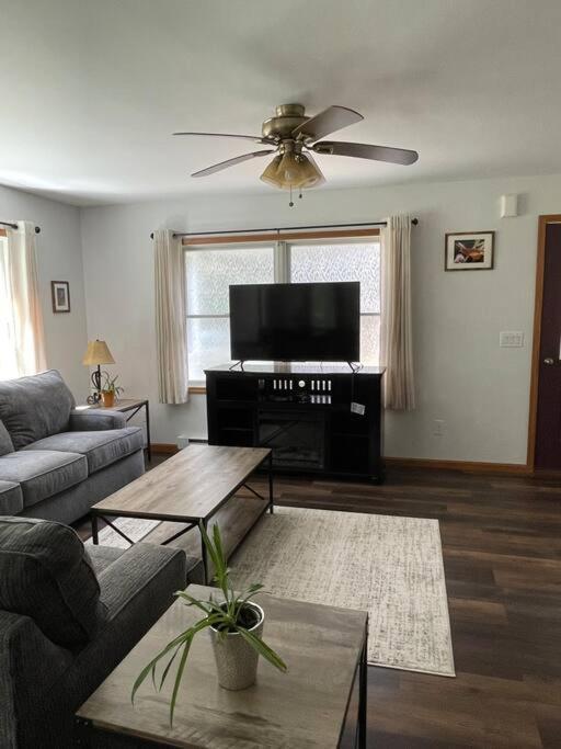 Falls Edge Farm Holiday home
